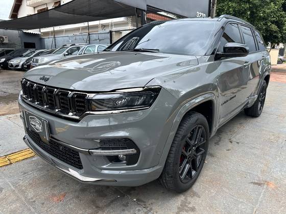 JEEP COMMANDER 2.0 HURRICANE 4 TURBO GASOLINA BLACKHAWK AT9